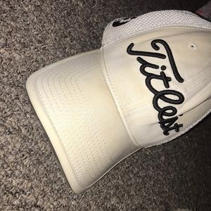 titleist dad hat